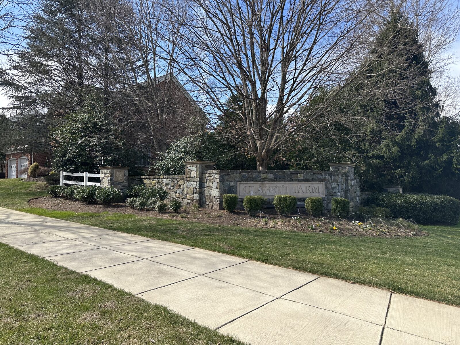 Clagett Farm Entrance